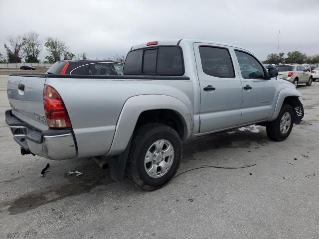 3TMJU62N78M066008 - 2008 TOYOTA TACOMA DOUBLE CAB PRERUNNER SILVER photo 3