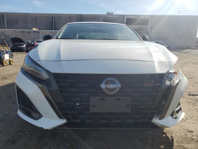 1N4BL4CV1PN309039 - 2023 NISSAN ALTIMA SR WHITE photo 5