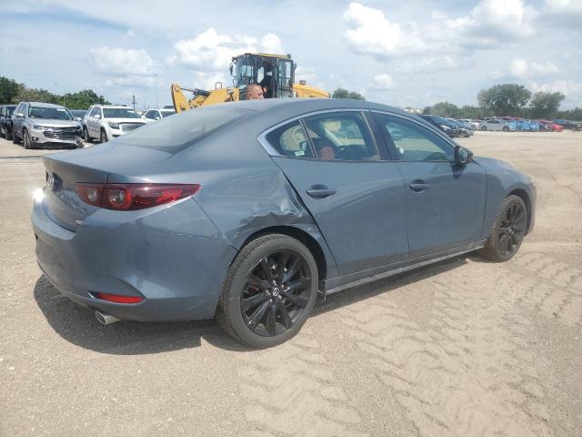 3MZBPBCM8RM407084 - 2024 MAZDA 3 PREFERRED GRAY photo 3