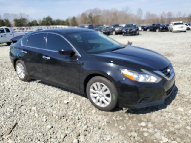 1N4AL3AP5HC182562 - 2017 NISSAN ALTIMA 2.5 BLACK photo 4