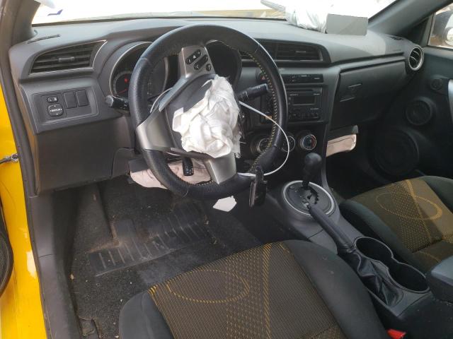 JTKJF5C76C3022945 - 2012 TOYOTA SCION TC 黄色 照片 8