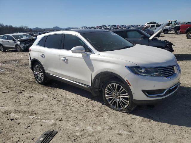 2LMPJ8LR0HBL18702 - 2017 LINCOLN MKX RESERVE أبيض صورة 4