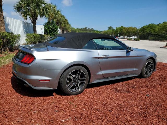 1FATP8UH5N5102983 - 2022 FORD MUSTANG SILVER photo 3