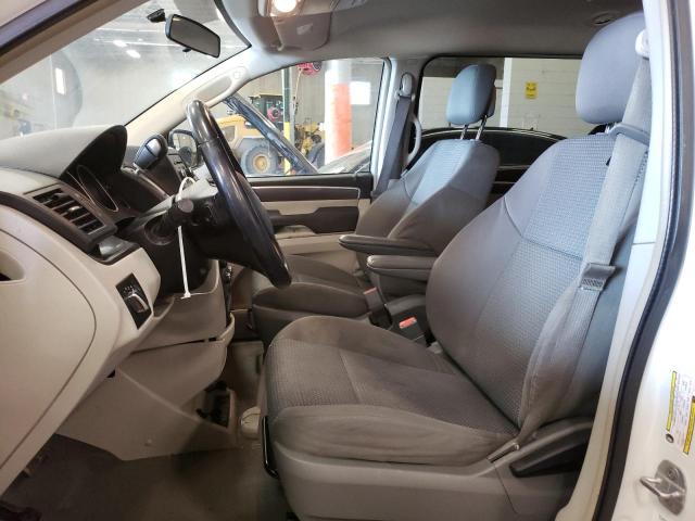 2C4RVAAG4CR217586 - 2012 VOLKSWAGEN ROUTAN S WHITE photo 7