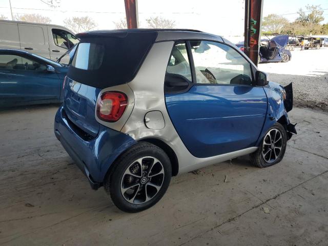 WMEFK5DA4HK115996 - 2017 SMART FORTWO BLUE photo 3