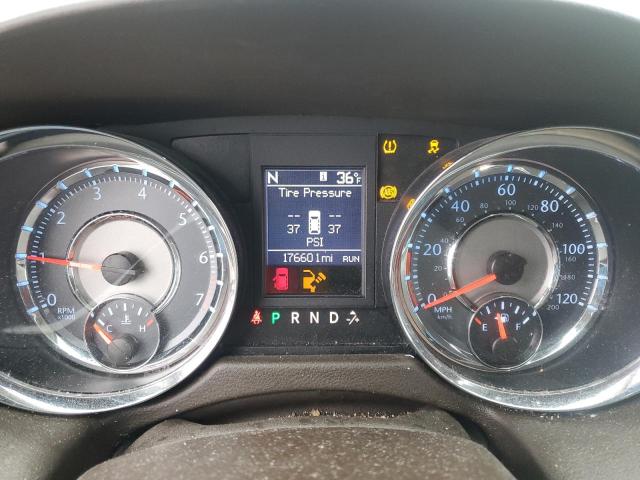 2A4RR8DGXBR611045 - 2011 CHRYSLER TOWN & COU TOURING L WHITE photo 9