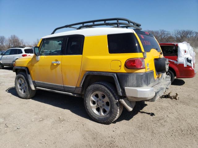 JTEBU11F970012174 - 2007 TOYOTA FJ CRUISER YELLOW photo 2