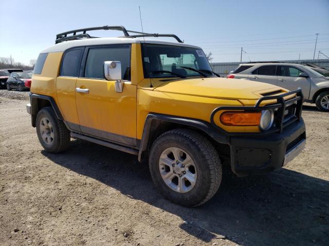 JTEBU11F970012174 - 2007 TOYOTA FJ CRUISER YELLOW photo 4