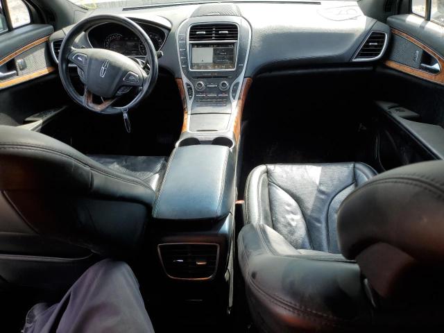 2LMPJ8LR3JBL30705 - 2018 LINCOLN MKX RESERVE رمادي صورة 8