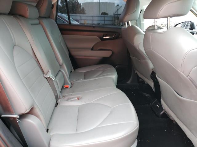 5TDHZRAH4LS002420 - 2020 TOYOTA HIGHLANDER XLE BLACK photo 11