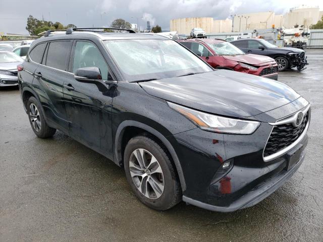 5TDHZRAH4LS002420 - 2020 TOYOTA HIGHLANDER XLE BLACK photo 4