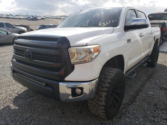 5TFAW5F14EX363609 - 2014 TOYOTA TUNDRA CREWMAX PLATINUM Weiß Foto 1