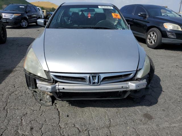 1HGCM56336A135364 - 2006 HONDA ACCORD SE SILVER photo 5