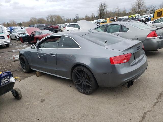 WAUCGAFR9DA072316 - 2013 AUDI S5 PREMIUM PLUS ნაცრისფერი ფოტო 2
