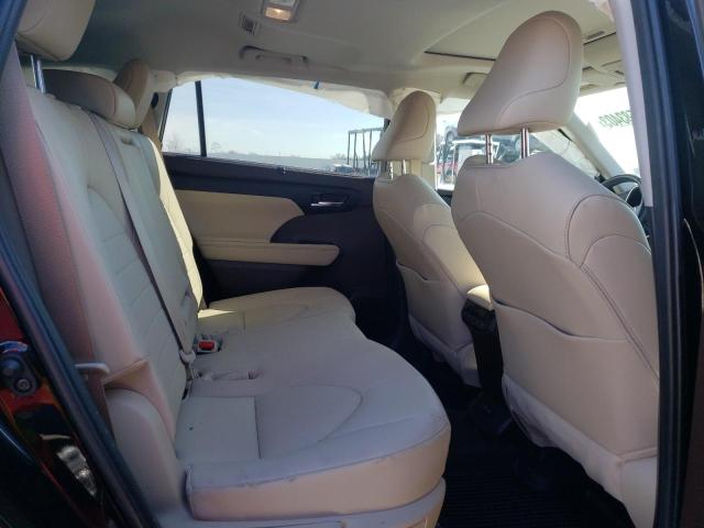 5TDGZRBH8LS026178 - 2020 TOYOTA HIGHLANDER XLE BLACK photo 11