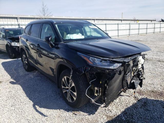 5TDGZRBH8LS026178 - 2020 TOYOTA HIGHLANDER XLE BLACK photo 4