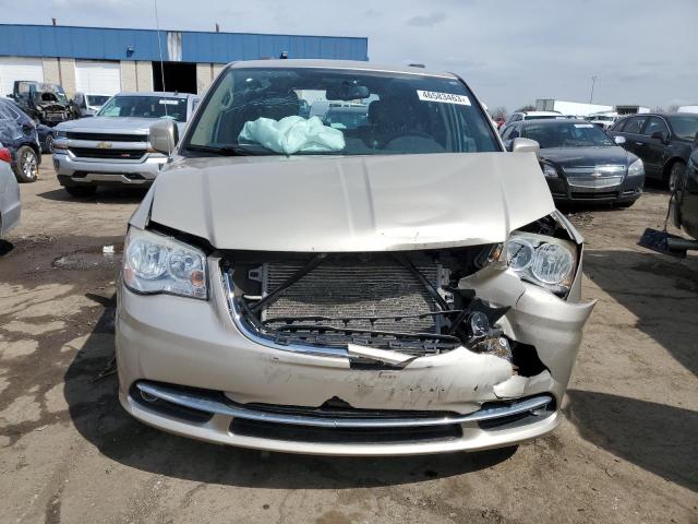 2C4RC1BG4DR512418 - 2013 CHRYSLER TOWN & COU TOURING ოქროსფერი ფოტო 5