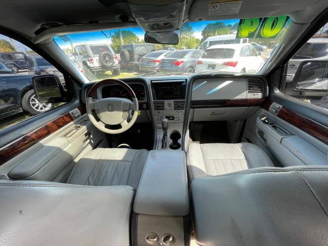 5LMEU88H04ZJ45231 - 2004 LINCOLN AVIATOR 银色 照片 9