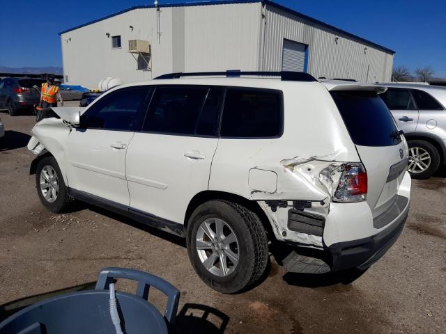 5TDZK3EH3CS062723 - 2012 TOYOTA HIGHLANDER BASE WHITE photo 2