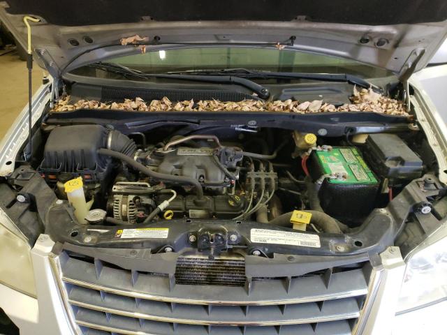 2A4RR8D10AR480511 - 2010 CHRYSLER TOWN & COU TOURING PLUS SILVER photo 12