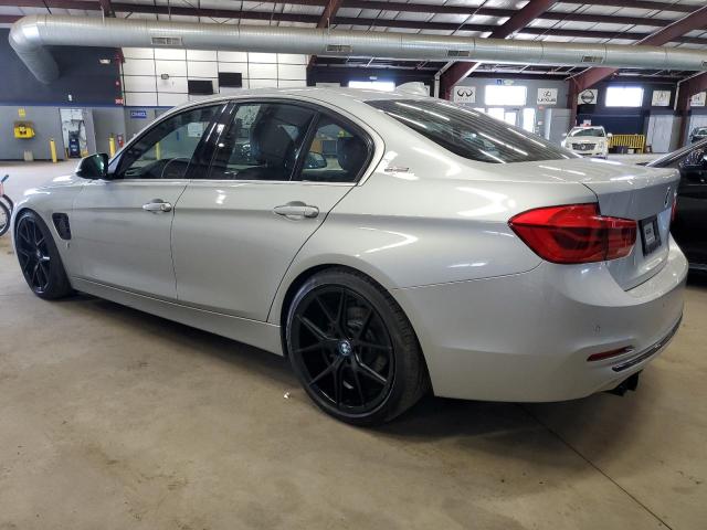 WBA8E1C5XHK479865 - 2017 BMW 330E ვერცხლისფერი ფოტო 2
