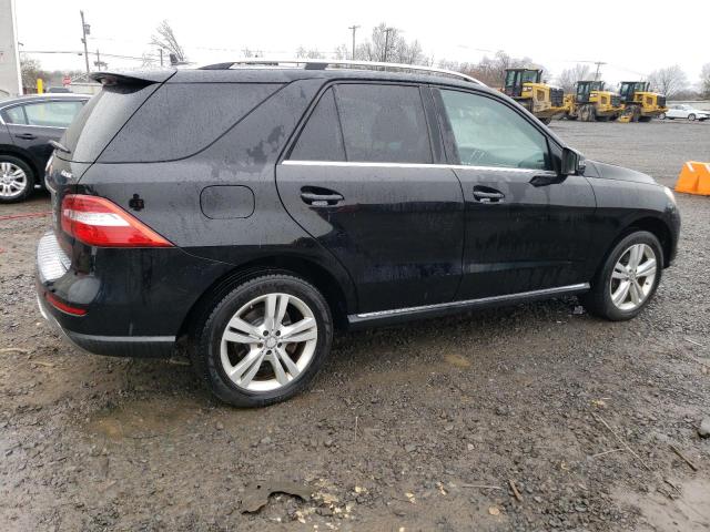 4JGDA5HBXEA355143 - 2014 MERCEDES-BENZ ML 350 4MATIC BLACK photo 3