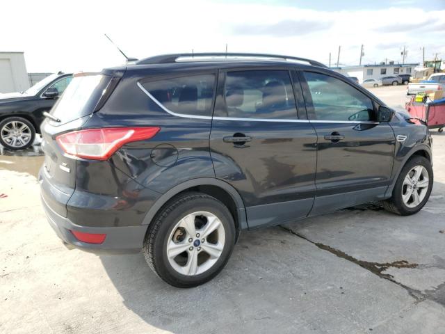 1FMCU0G98FUC04001 - 2015 FORD ESCAPE SE BLACK photo 3