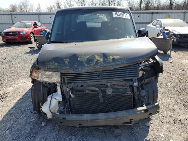 JTLKT324164065706 - 2006 TOYOTA SCION XB BLACK photo 5