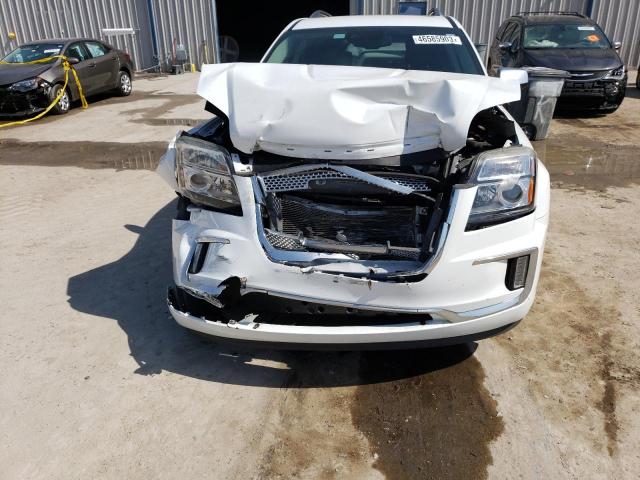 2GKALREK1H6167050 - 2017 GMC TERRAIN DENALI WHITE photo 5