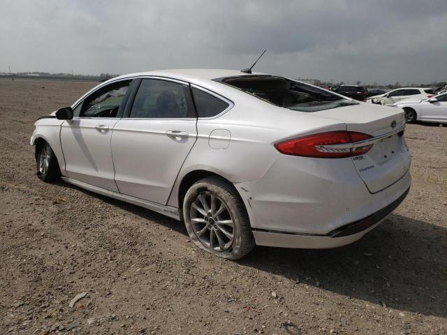 3FA6P0HD2HR167426 - 2017 FORD FUSION SE WHITE photo 2