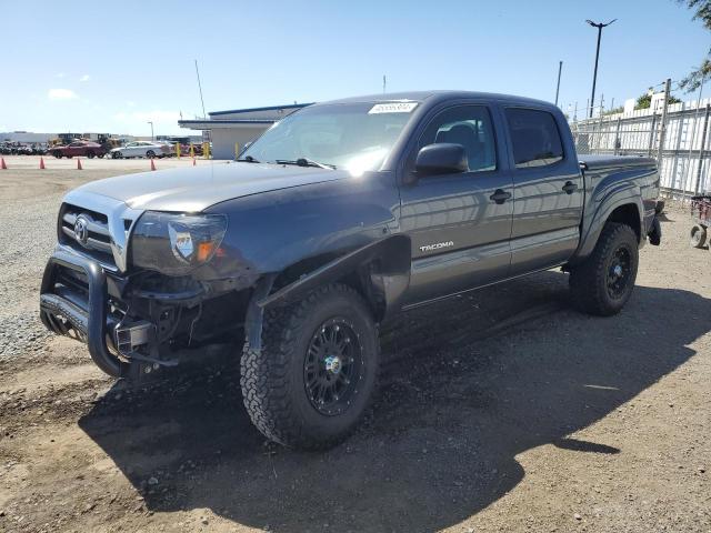 5TELU4EN3AZ686419 - 2010 TOYOTA TACOMA DOUBLE CAB GRAY photo 1