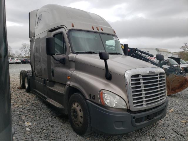 3AKJGLDR0JSHF3968 - 2018 FREIGHTLINER CASCADIA 1 GRAY photo 1