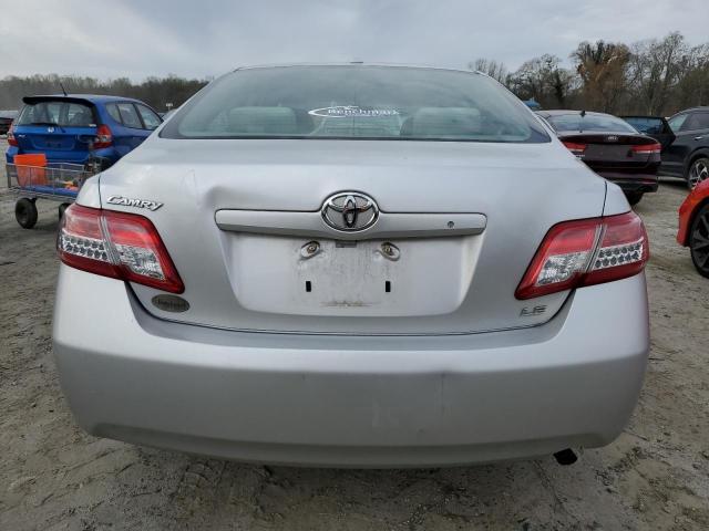 4T1BF3EK4BU196728 - 2011 TOYOTA CAMRY BASE SILVER photo 6