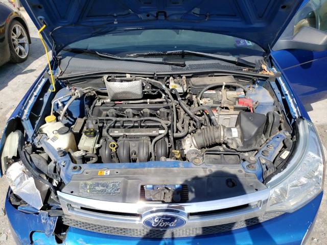 1FAHP3FN9AW258136 - 2010 FORD FOCUS SE BLUE photo 11