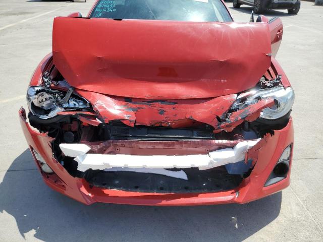 JF1ZNAA19F8707135 - 2015 TOYOTA SCION FR-S RED photo 11