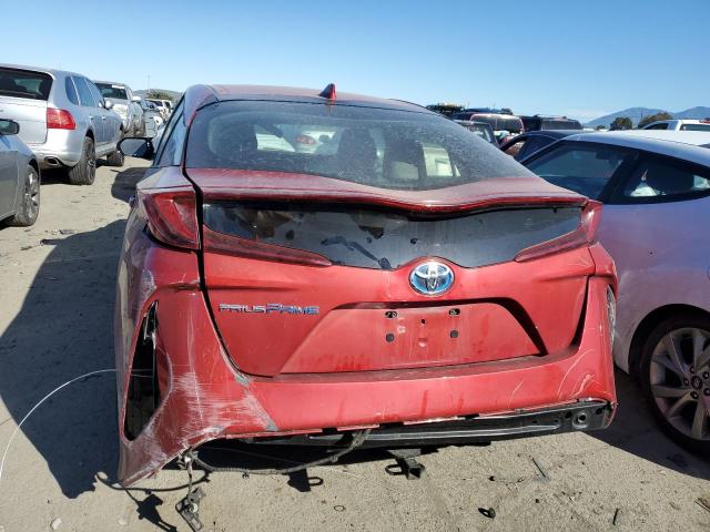 JTDKARFP1H3000646 - 2017 TOYOTA PRIUS PRIM RED photo 6