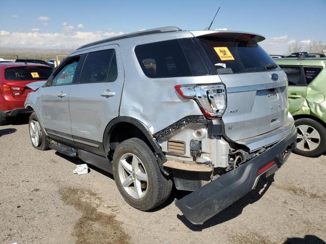 1FM5K7D87JGA05399 - 2018 FORD EXPLORER XLT SILVER photo 2