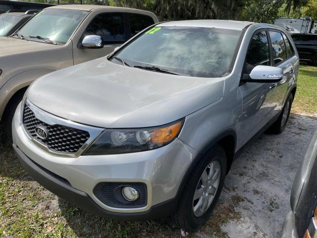 5XYKT4A63CG227465 - 2012 KIA SORENTO BASE SILVER photo 2