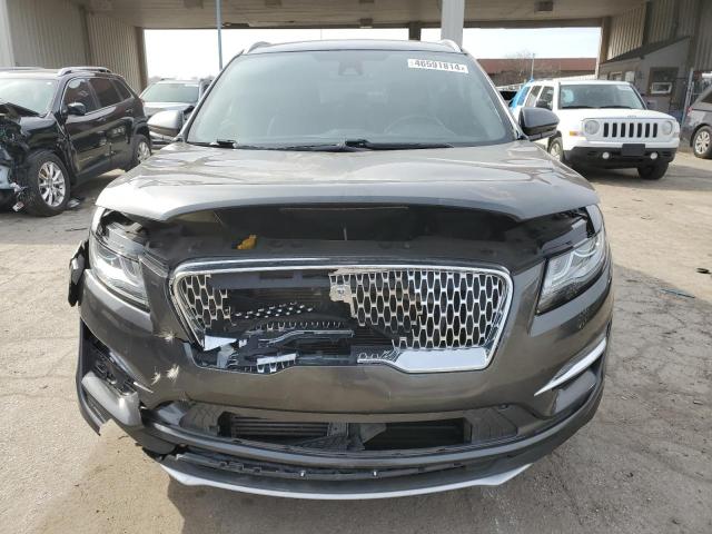 5LMCJ2C94KUL08342 - 2019 LINCOLN MKC SELECT 灰色 照片 5