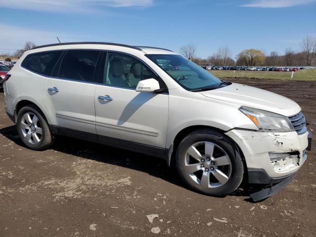 1GNKVLKD3DJ134052 - 2013 CHEVROLET TRAVERSE LTZ WHITE photo 4