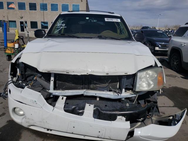 1GKDT13S132244183 - 2003 GMC ENVOY WHITE photo 5