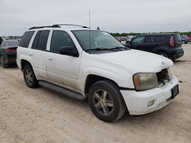 1GNDT13SX72104867 - 2007 CHEVROLET TRAILBLAZE LS WHITE photo 4