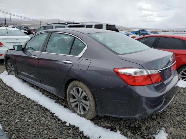 1G8ZS57N37F165154 - 2007 SATURN AURA XE SILVER photo 2