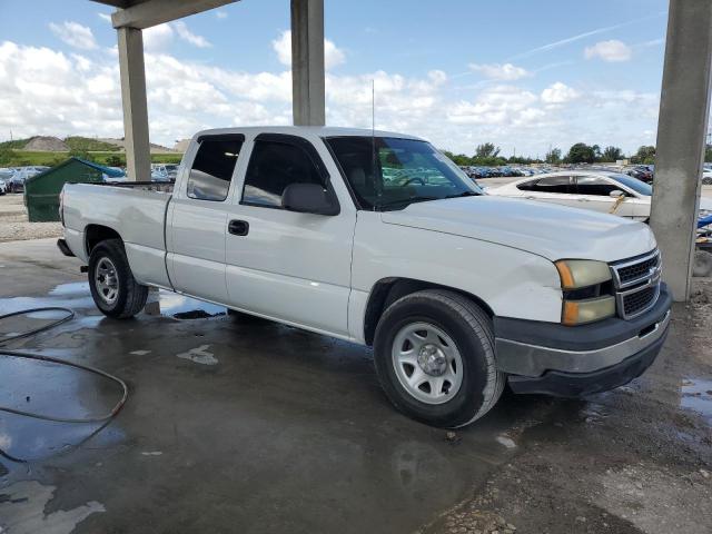 1GCEC19V77Z111328 - 2007 CHEVROLET SILVERADO C1500 CLASSIC WHITE photo 4