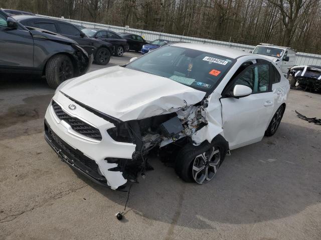 3KPF24AD0KE031174 - 2019 KIA FORTE FE WHITE photo 1