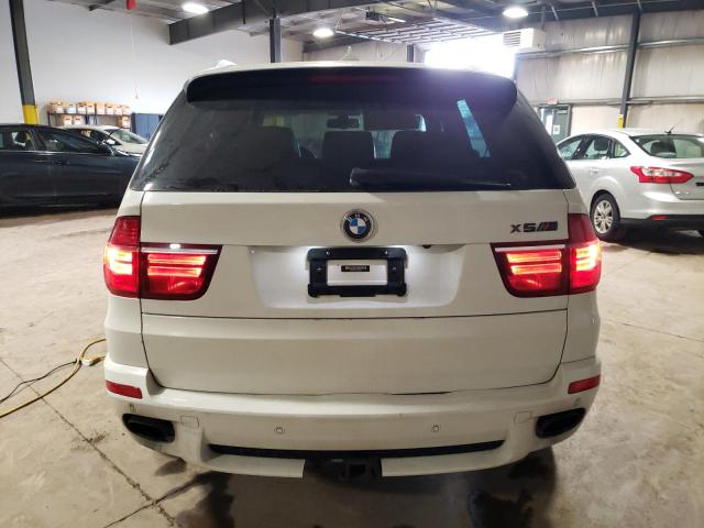 5UXZV8C55CL426122 - 2012 BMW X5 XDRIVE50I WHITE photo 6