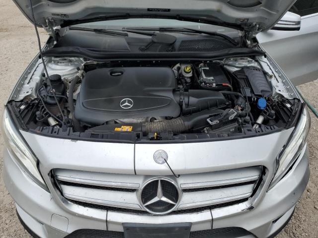 WDCTG4EB0KU014044 - 2019 MERCEDES-BENZ GLA 250 SILVER photo 11