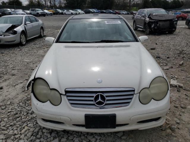 WDBRN40J74A620416 - 2004 MERCEDES-BENZ C 230K SPORT COUPE WHITE photo 5