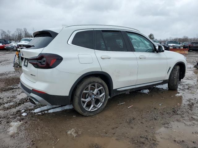 WBX57DP05NN131422 - 2022 BMW X3 XDRIVE30I WHITE photo 3