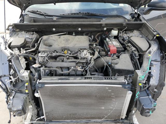 JTMH1RFV0KD005704 - 2019 TOYOTA RAV4 LE GRAY photo 12